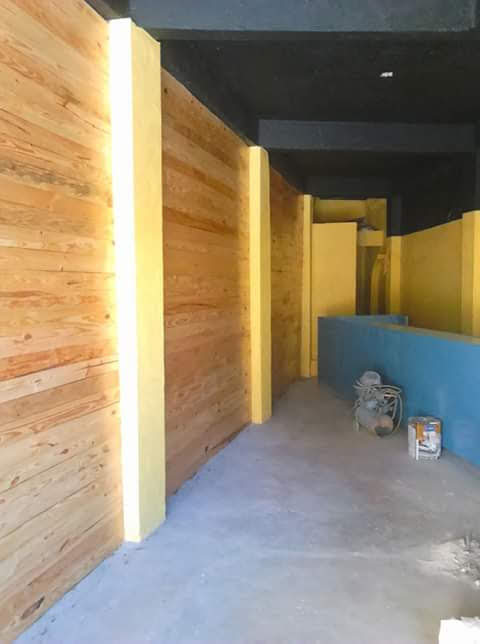 Pintura de teto preto fosco e paredes amarelo fervo !